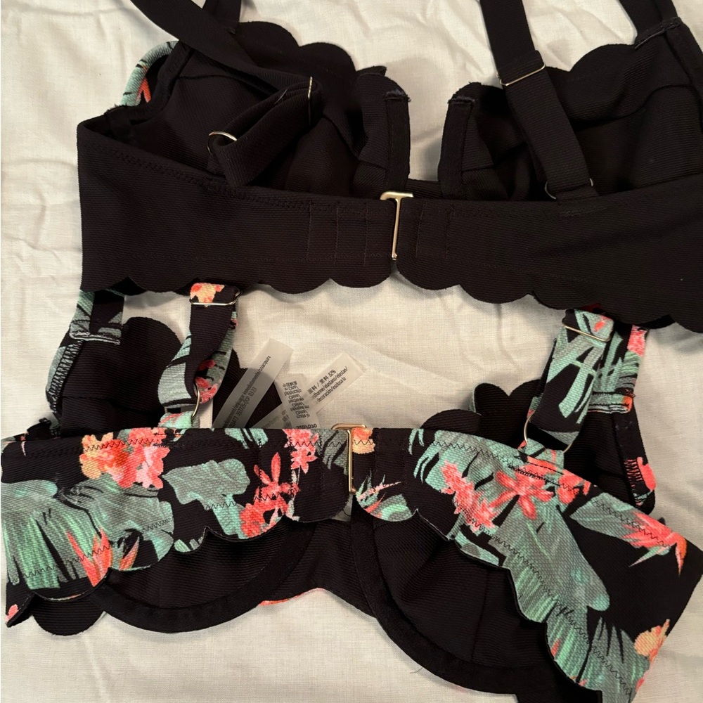 Victoria’s Secret swim tops - Picture 2 of 2